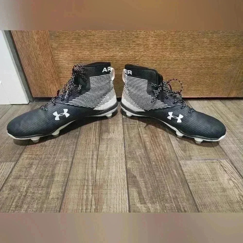 Mens Sz 11.5 Under Armour UA Hammer D Football Cleats Black/White 1289773-011 - Picture 3 of 7